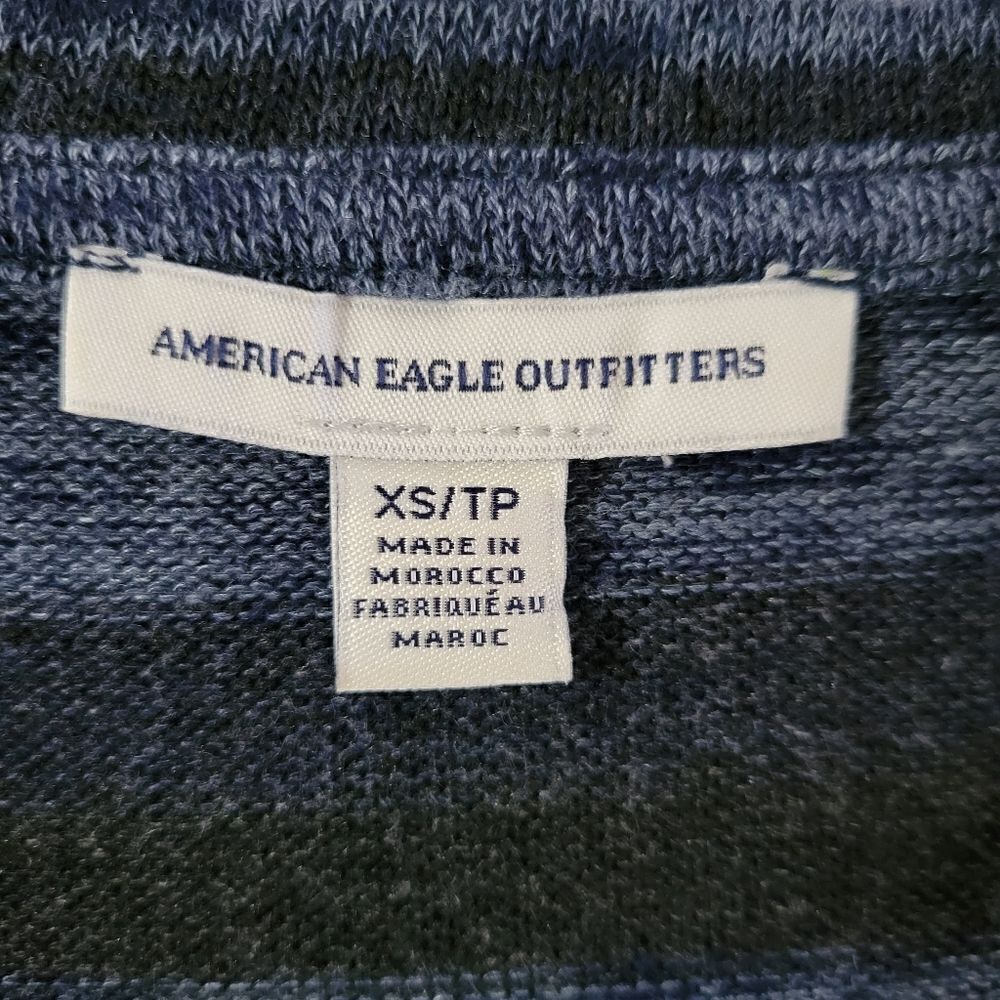 American Eagle Outfitters Women's Stripe V-neck Navy and Black Dolman Sweater - Picture 4 of 14